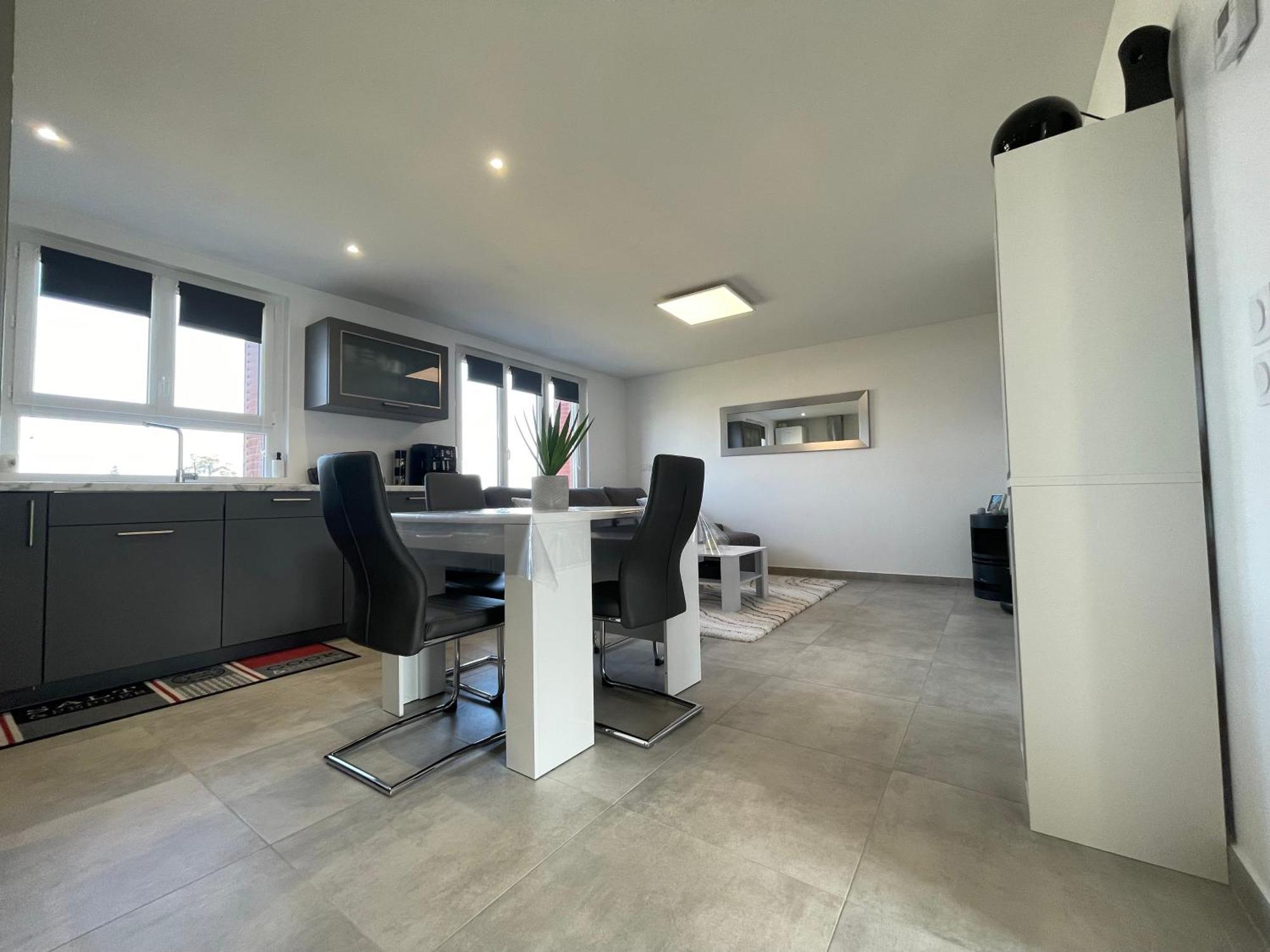 Appartement T3 En Centre-Ville De Thonon-Les-Bains Luaran gambar