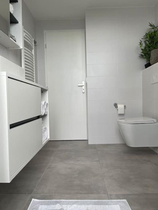 Appartement T3 En Centre-Ville De Thonon-Les-Bains Luaran gambar