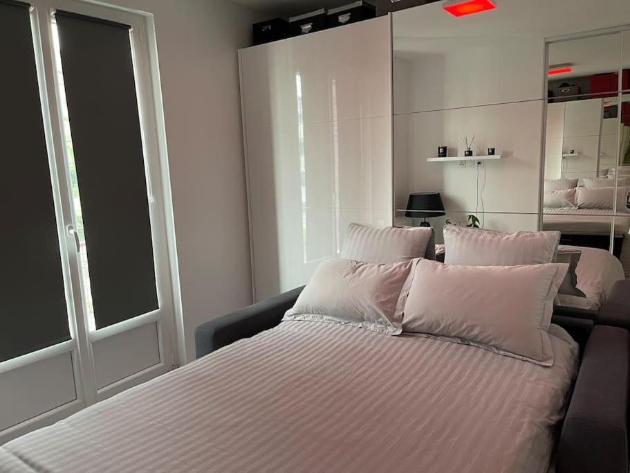 Appartement T3 En Centre-Ville De Thonon-Les-Bains Luaran gambar