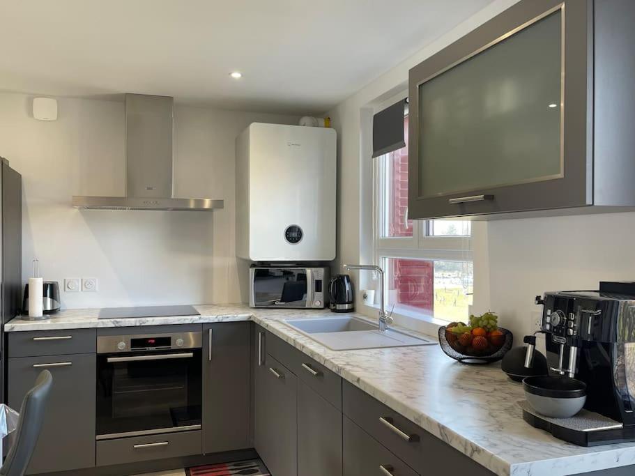 Appartement T3 En Centre-Ville De Thonon-Les-Bains Luaran gambar